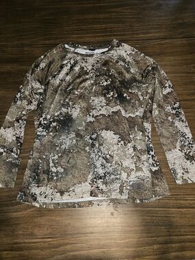 WOMEN'S LONG SLEEVE CAMO PERFORMANCE TOP - MULTI BROWN